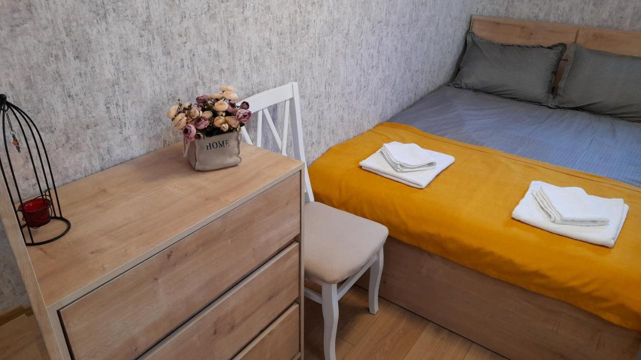 Yellow Apartment Tiflis Dış mekan fotoğraf