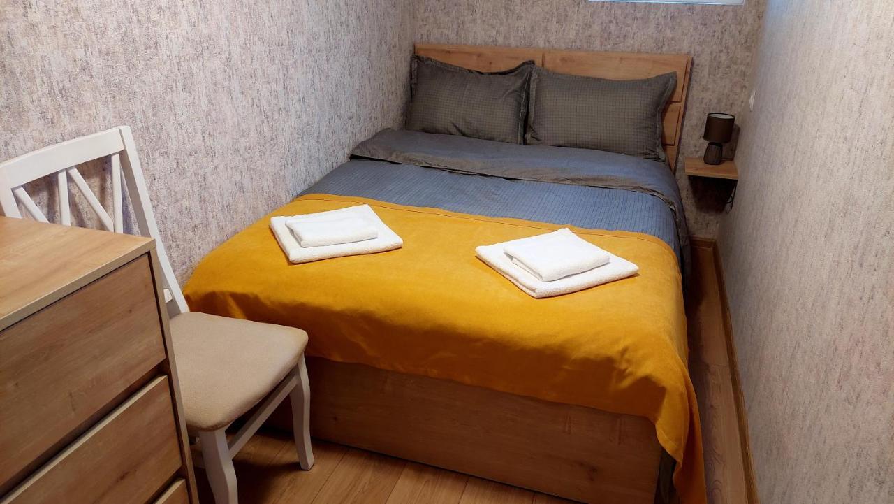 Yellow Apartment Tiflis Dış mekan fotoğraf